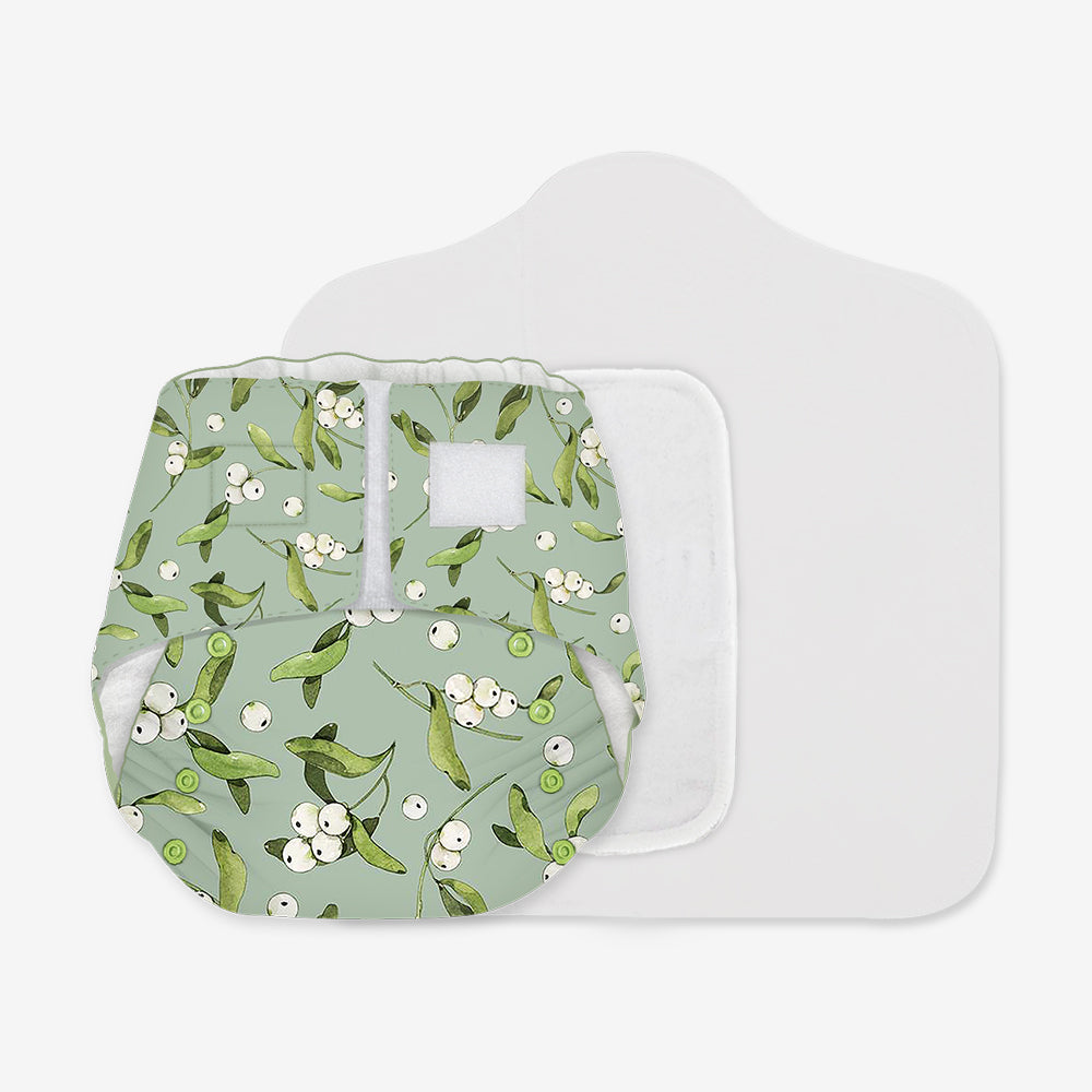 Snugkins -Newborn Bliss - Reusable,Waterproof & Washable Cloth Diapers for Newborn babies, Contains 1 Diaper, 1 Wet-Free Organic Cotton Pad & 1 Booster Pad - Fits 2.5kg – 7kg -Cherry Berries
