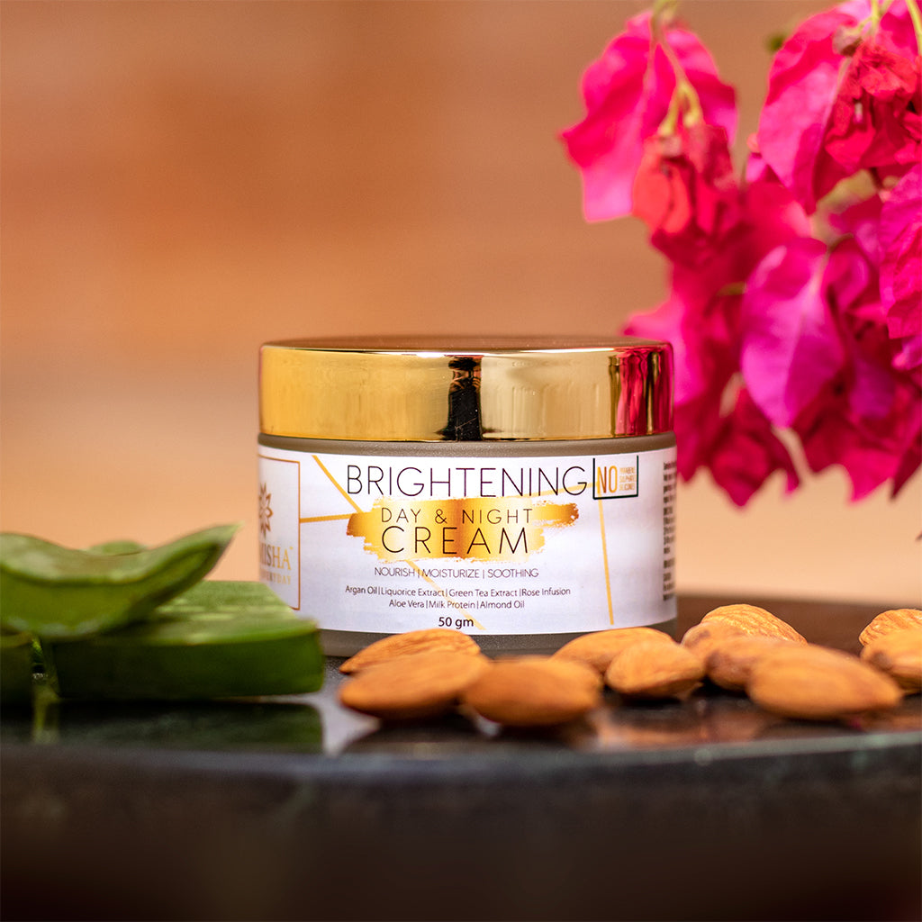 Brightening Face Cream With Anti Ageing Properties | Contains Green Tea, Rose, 50 GM