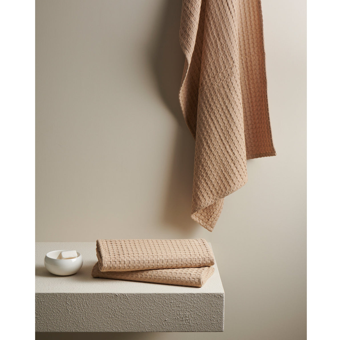 Pebble Textured Waffle Bath Towel-sand