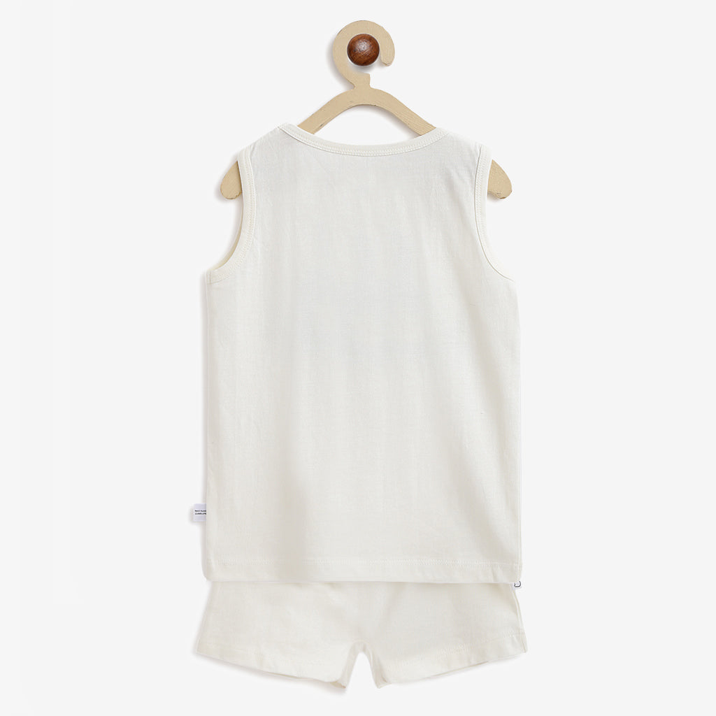 Top & Shorts Set - Tie-Dye DIY