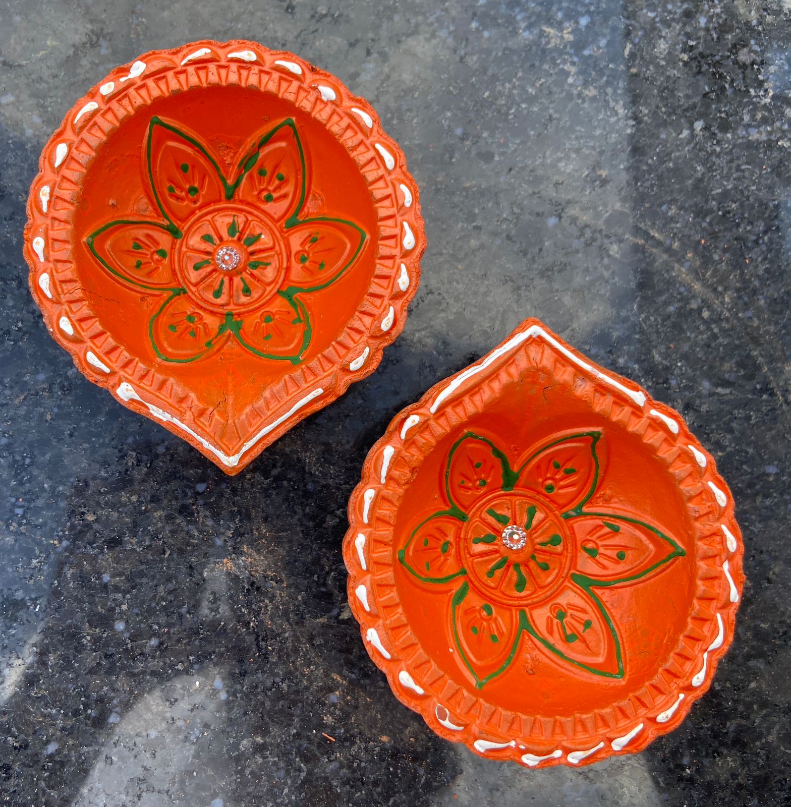 Terracotta Inked Diya (set of 2)