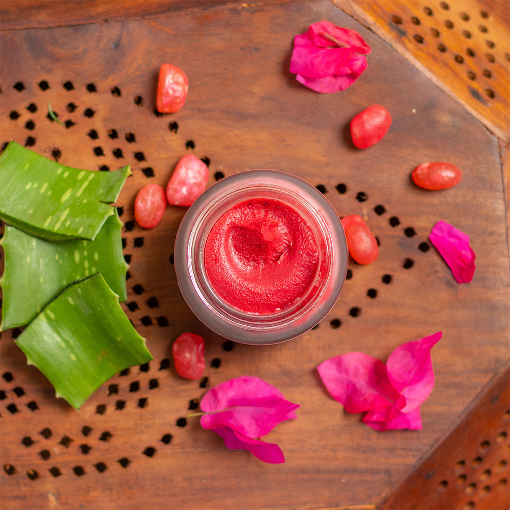 Lip Lightening Scrub | Beetroot, Liquorice For Supple And Bright Lips, 30 Gm